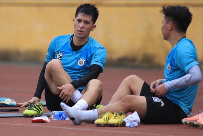 cuu-bac-si-u23-viet-nam-toi-dau-xot-cho-dinh-trong-khong-hieu-sao-ban-ay-voi-vang-nhu-vay